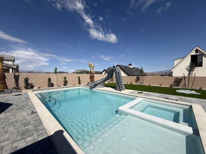 Property Photo: 2935 E Rowan Ln UT 84790