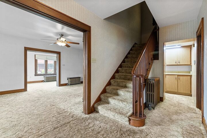 Property Photo:  552 Halcomb Ave  PA 15025 