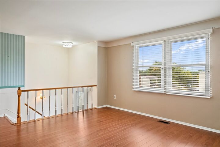 Property Photo: 155 Cranbrooke Dr PA 15108