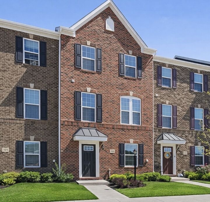 Property Photo: 119 Sample Lane PA 16066