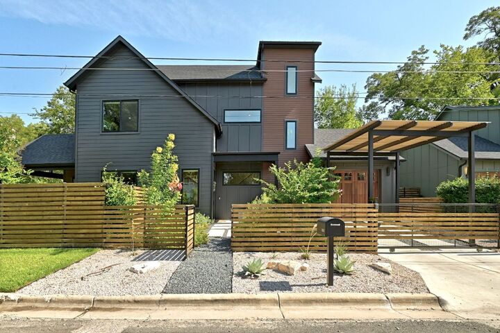 3602 Thompson Street  Austin TX 78702 photo