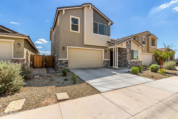 Property Photo: 10775 W McKinley Street AZ 85323
