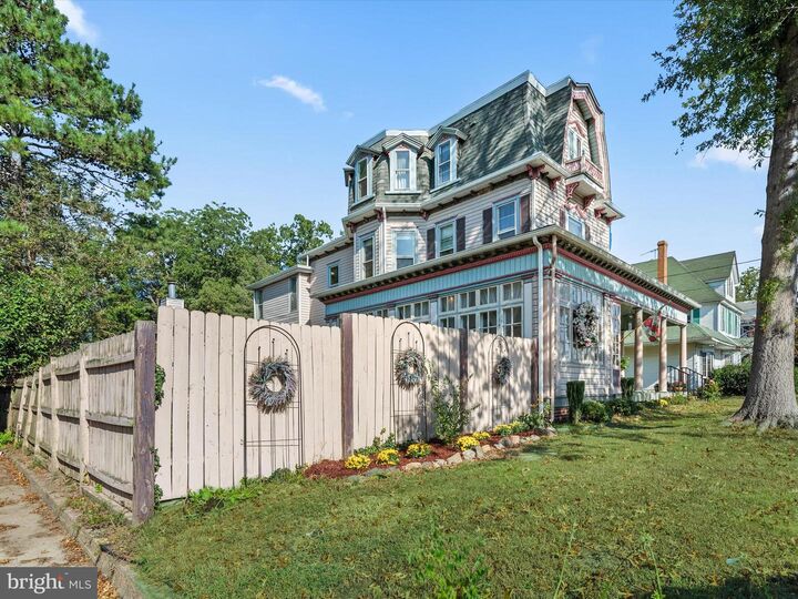 Property Photo:  206 S Walnut Street  DE 19963 