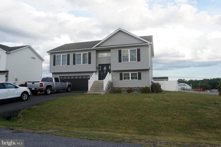 Property Photo: 16 Gulkana Glacier Lane WV 25403