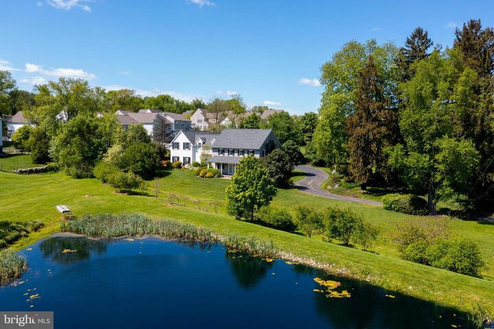 1886 Conard Road  Lancaster PA 17602 photo