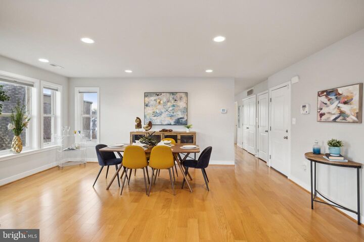 Property Photo: 1259 Holbrook Terrace NE 2 DC 20002