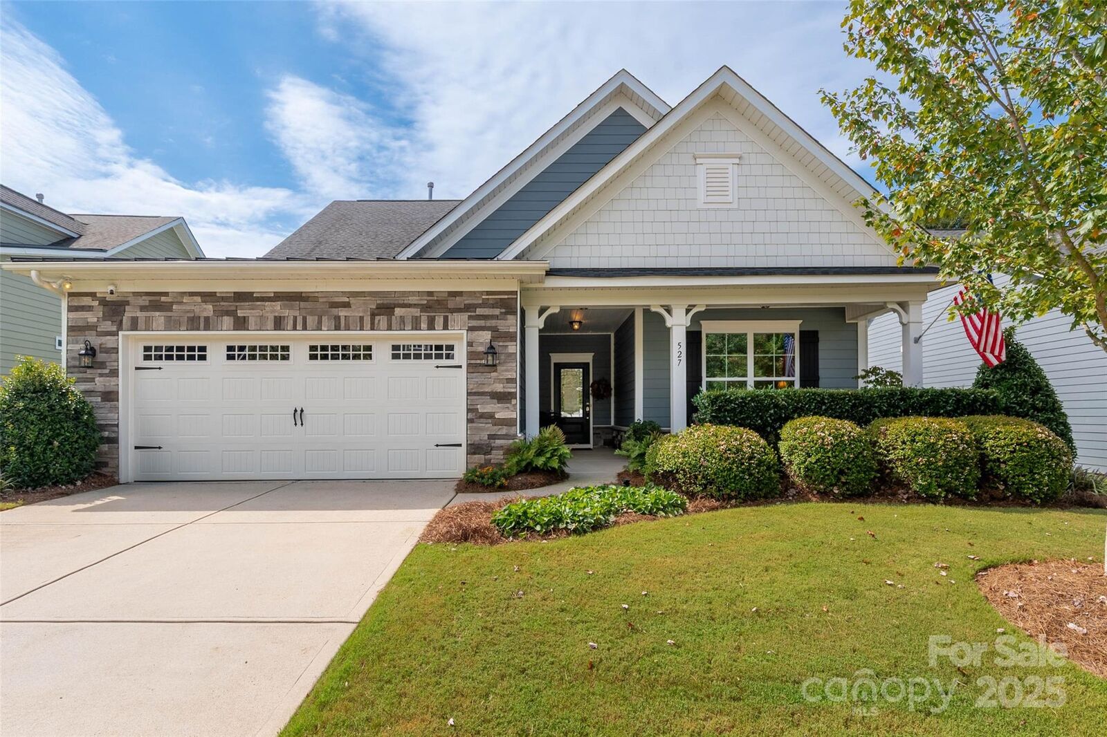 Property Photo: 527 Trillium Way NC 28012