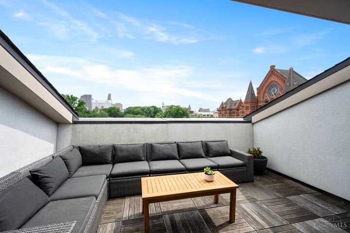 Property Photo:  120 W Fourteenth Street  OH 45202 