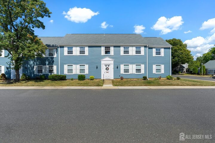 219 Manchester Lane N  Monroe NJ 08831 photo