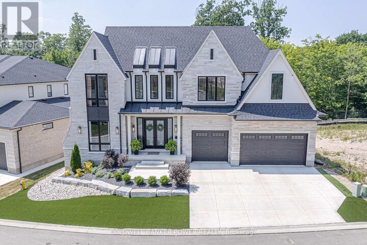 Property Photo:  720 Apricot Drive 14  ON N6K 0M5 