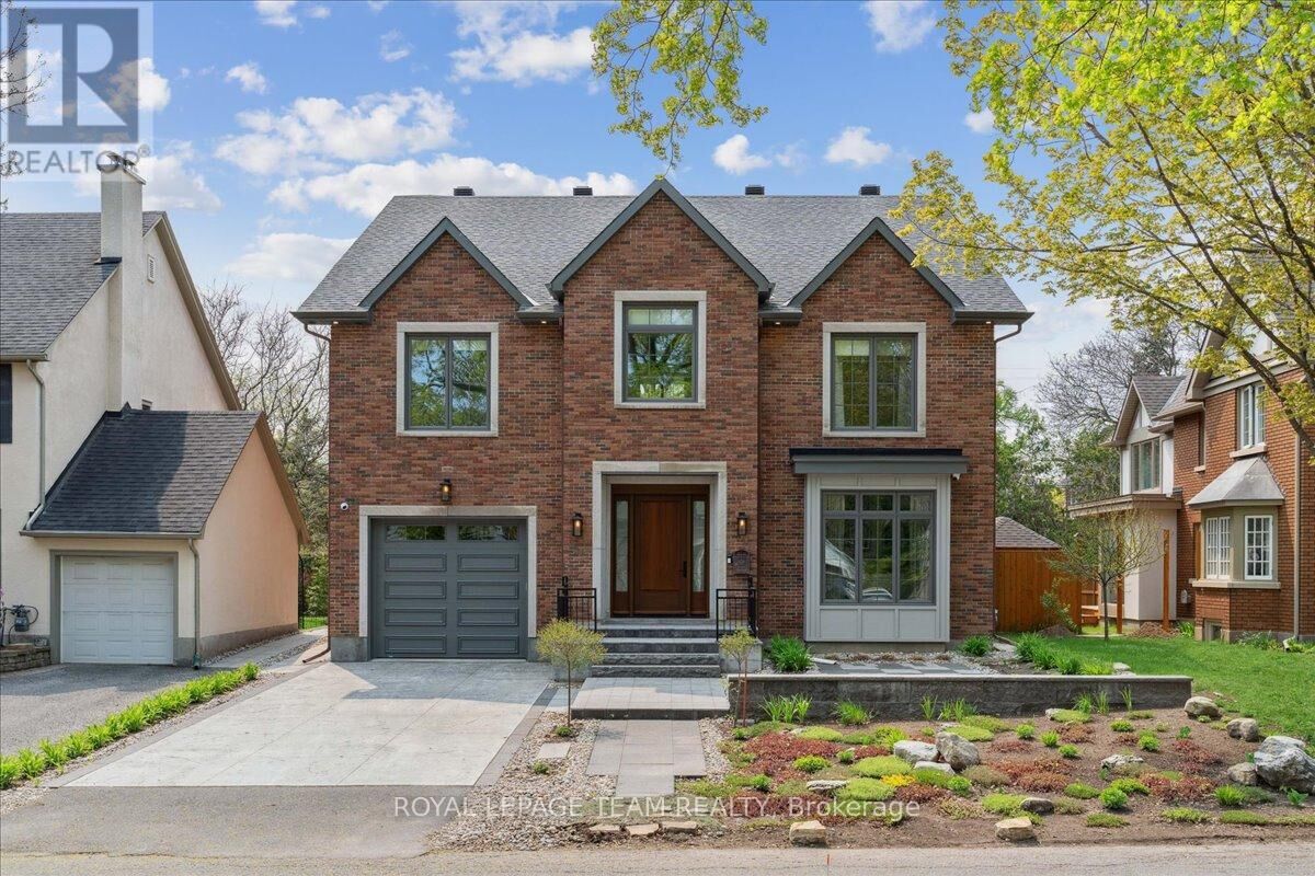 Property Photo:  506 Piccadilly Avenue  ON K1Y 0H8 