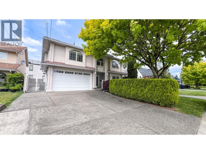 Property Photo: 2041 Edinburgh Street BC V3M 2X7