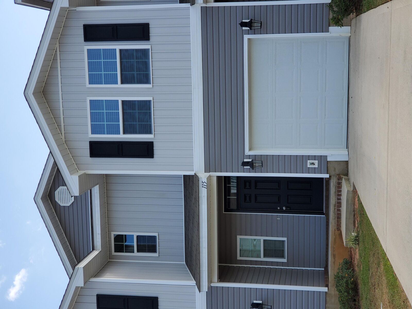 Property Photo: 115 E Iron Horse Drive FL 32539