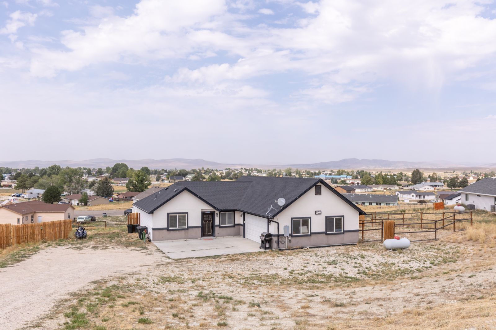 Property Photo: 402 Parkchester Drive NV 89815