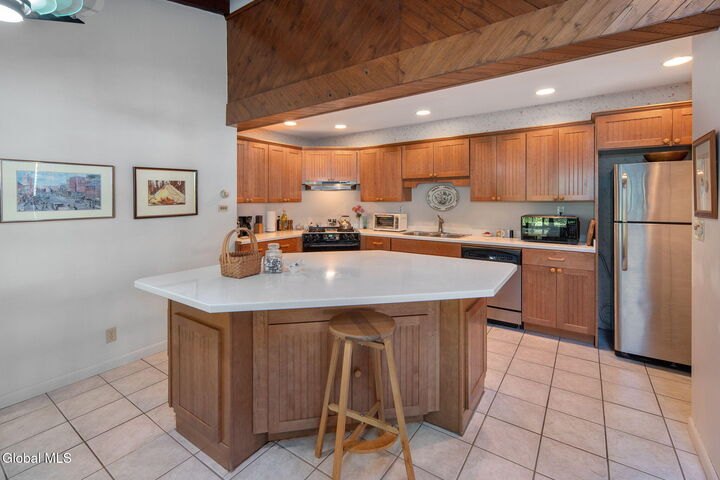 Property Photo:  214 Juniper Drive  NY 12306 