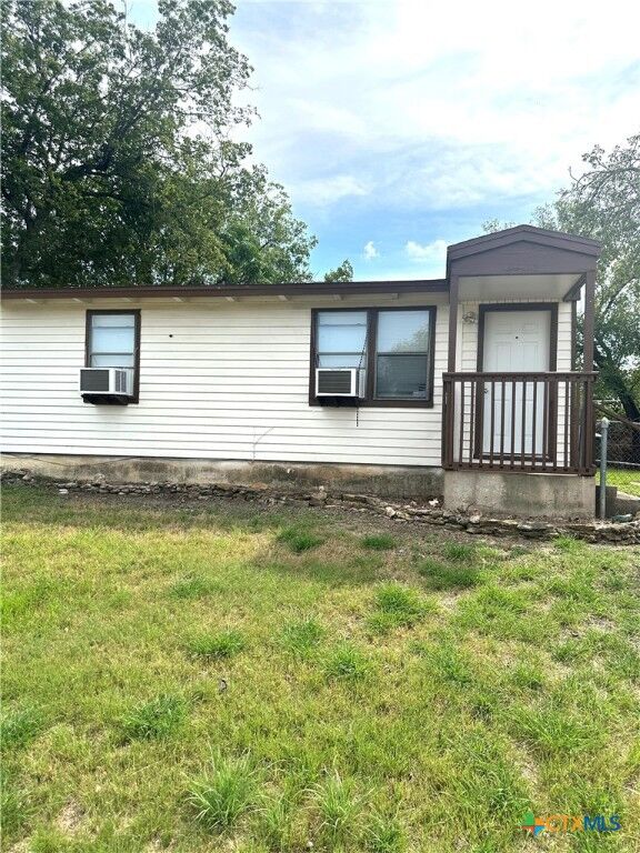Property Photo:  2700 Terrace Drive  TX 76543 