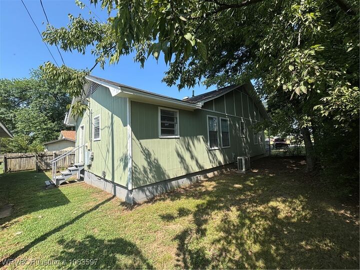 Property Photo: 101 Hollow Drive OK 74954