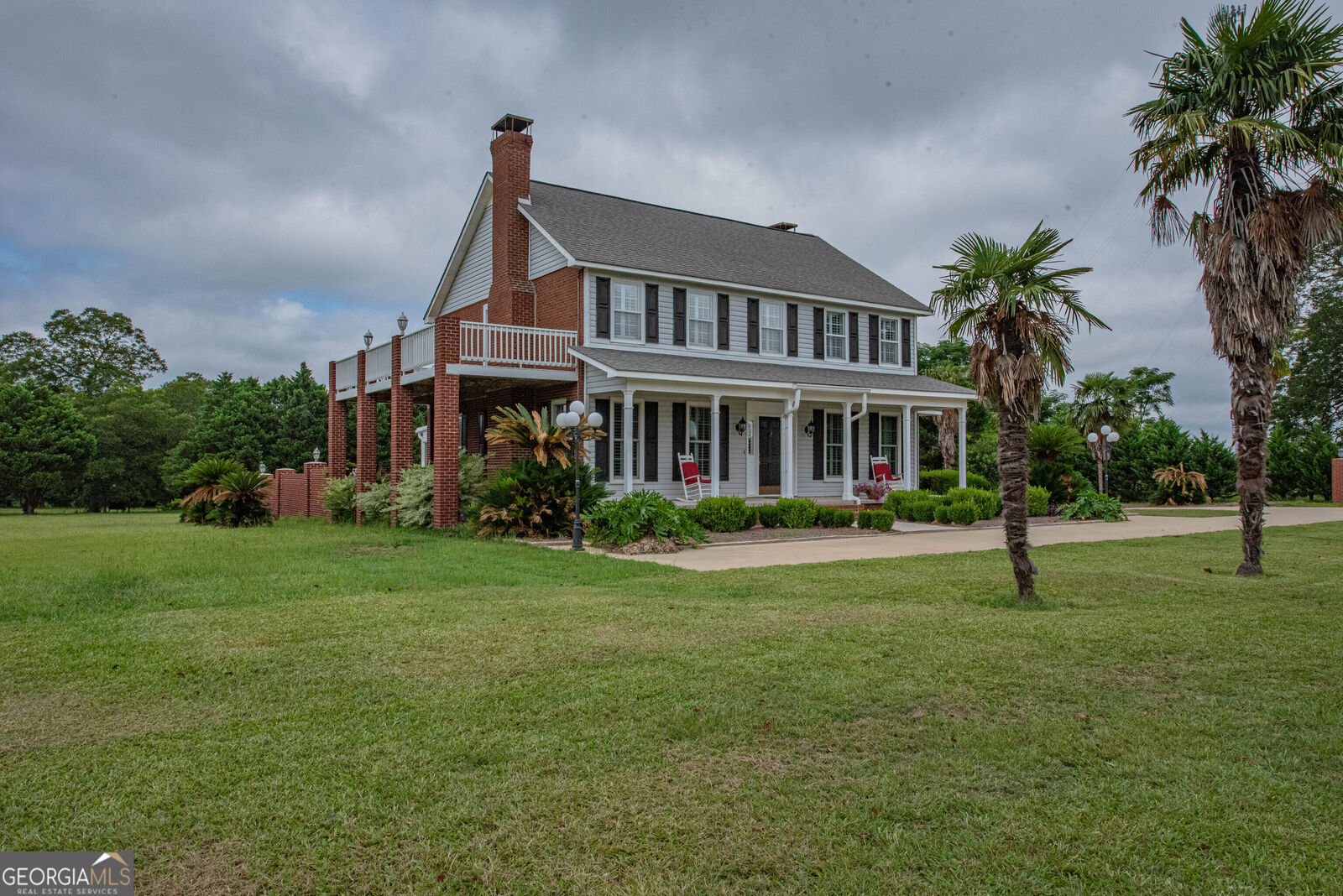 Property Photo: 8715 Hwy 41 GA 31092