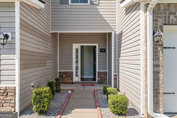 Property Photo:  210 Kepler Loop  GA 31324 
