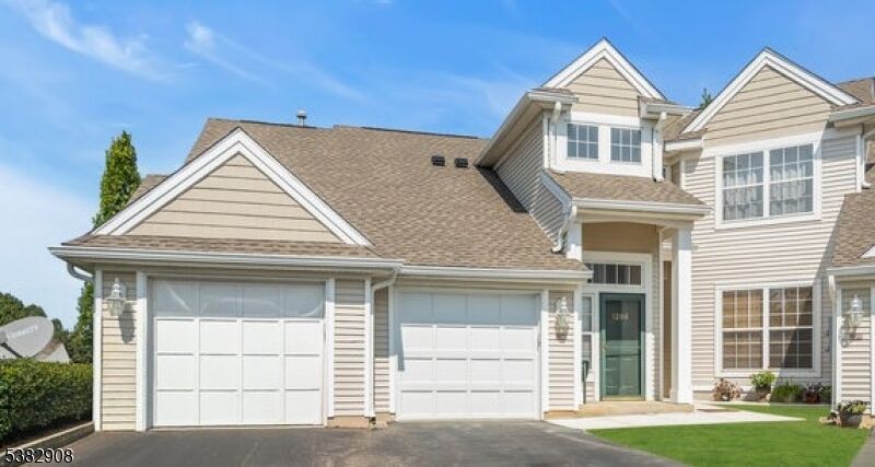 Property Photo:  1286 Fairview Cir  NJ 08886 