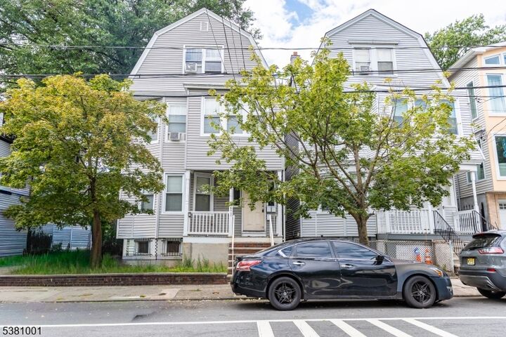 Property Photo: 873 S 19th St 3 NJ 07108