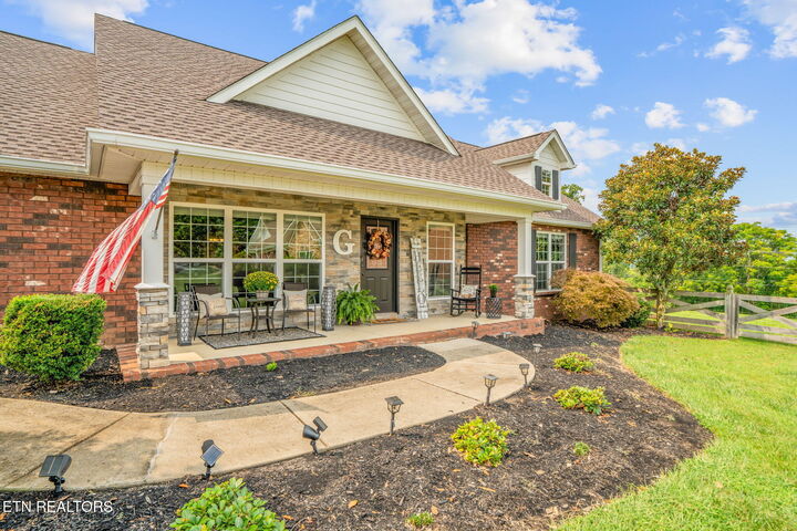 Property Photo: 2920 Silver Brook Lane TN 37803