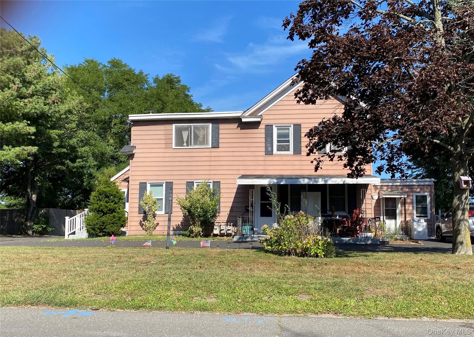 Property Photo:  81 Atlantic Avenue A  NY 11796 