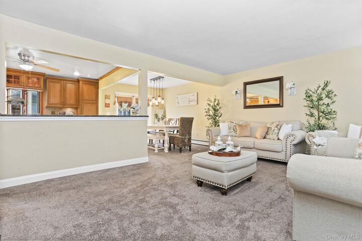 Property Photo:  33 Easton Street  NY 10980 