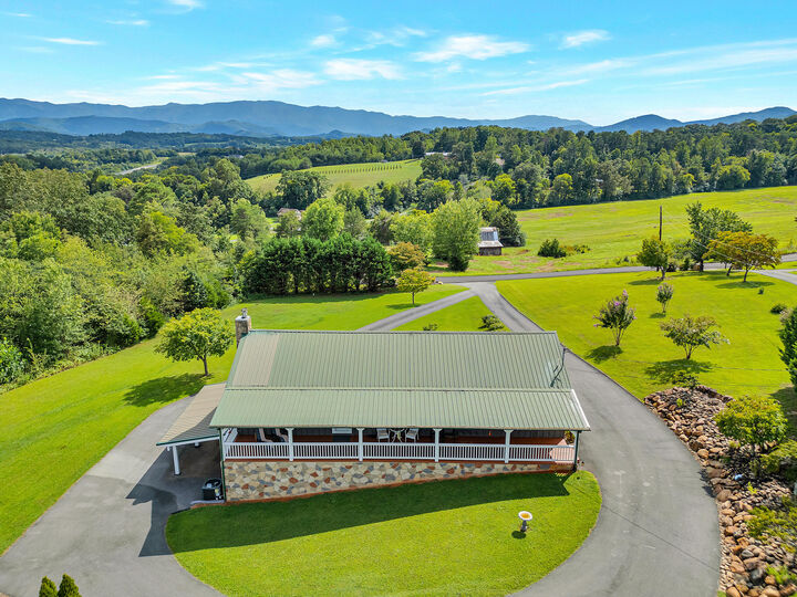 Property Photo: 671 Epley Road TN 37821