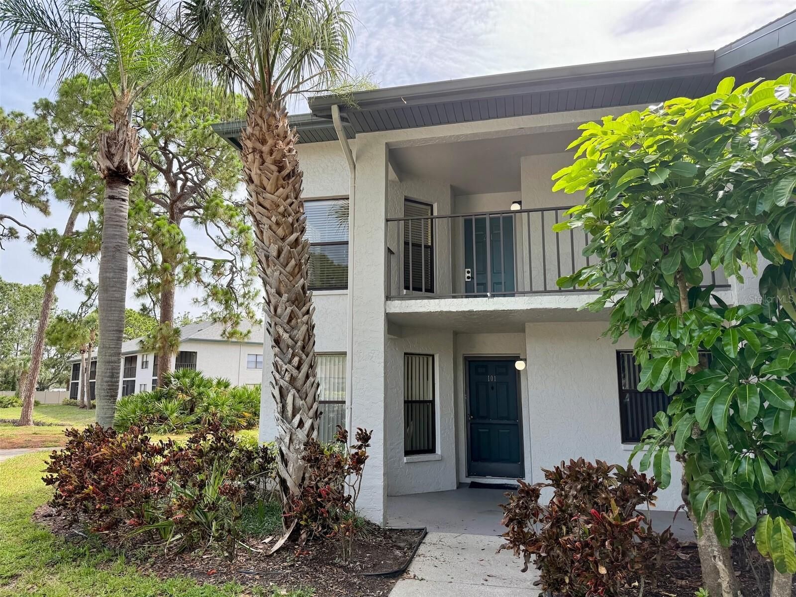 Property Photo: 4420 46th Avenue W 101 FL 34210