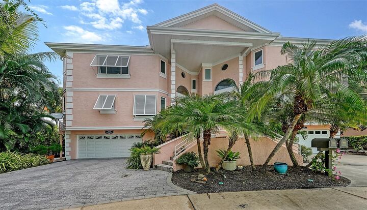Property Photo: 3925 Hamilton Club Circle 7 FL 34242