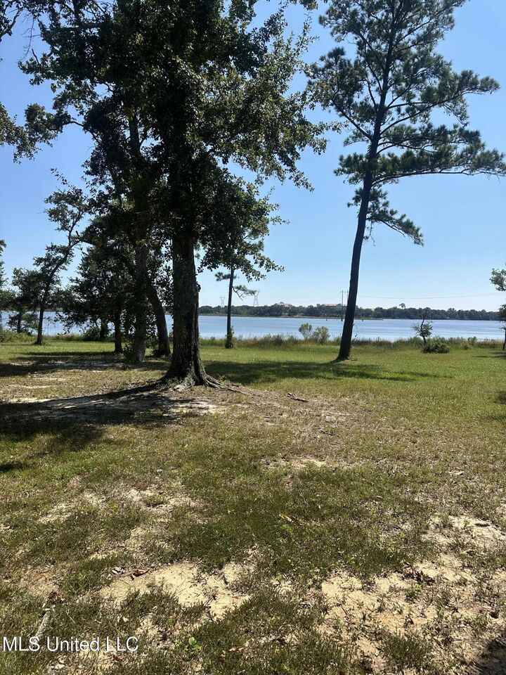 Property Photo:  Lot 36 Savannah Estates Boulevard  MS 39532 