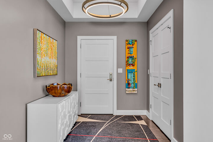 Property Photo:  429 N Pennsylvania Street Unit 801  IN 46204 