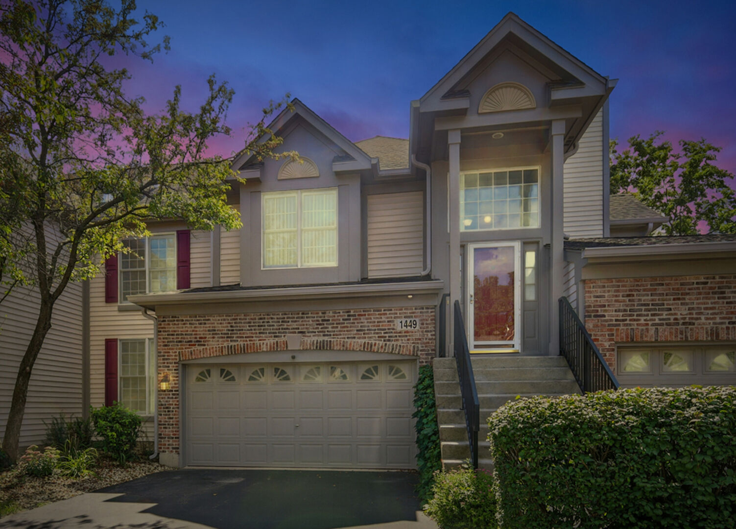 Property Photo: 1449 Whitespire Court IL 60565