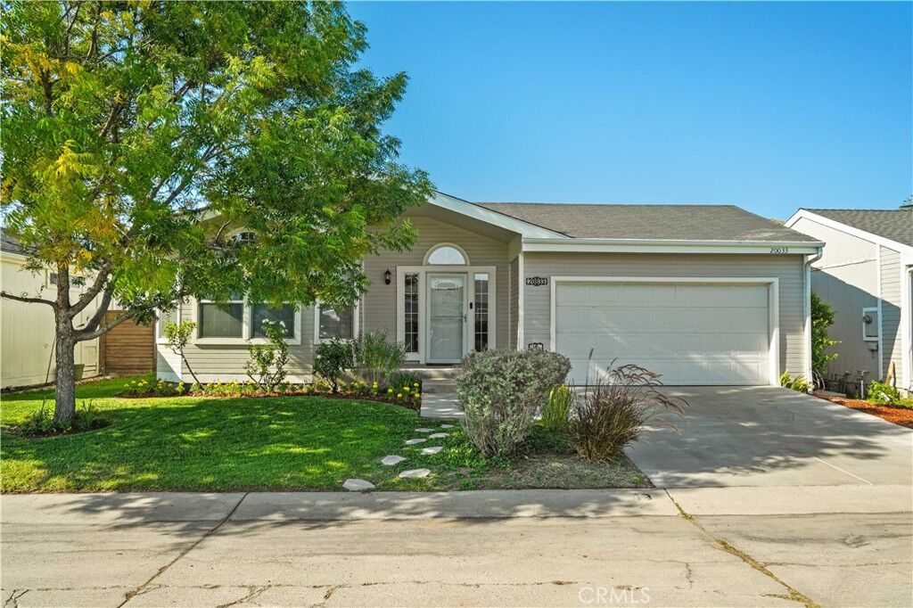 Property Photo: 20033 Emerald Creek Drive CA 91351