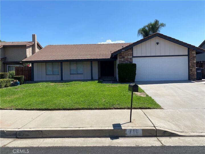 Property Photo:  710 Sandy Court  CA 92374 