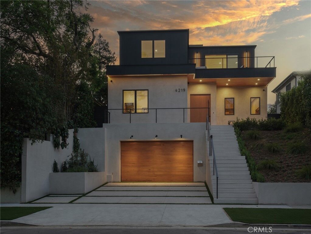 Property Photo:  4219 Costello Avenue  CA 91423 