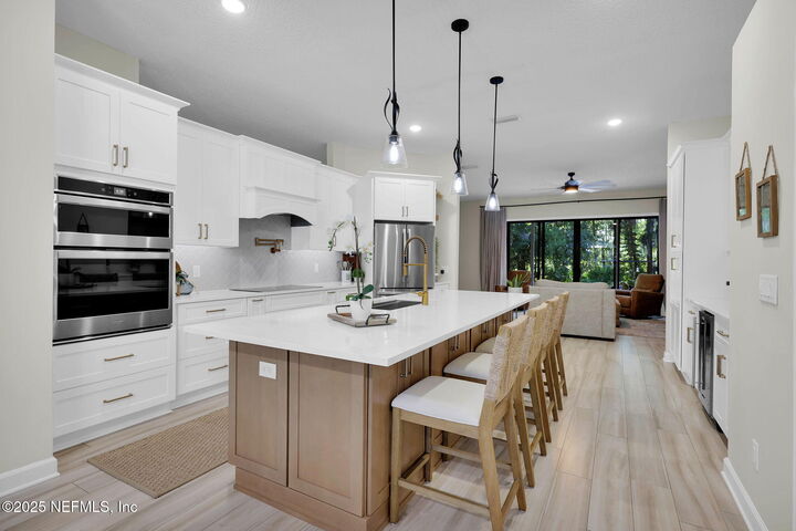 Property Photo:  3006 Five Oaks Lane  FL 32043 
