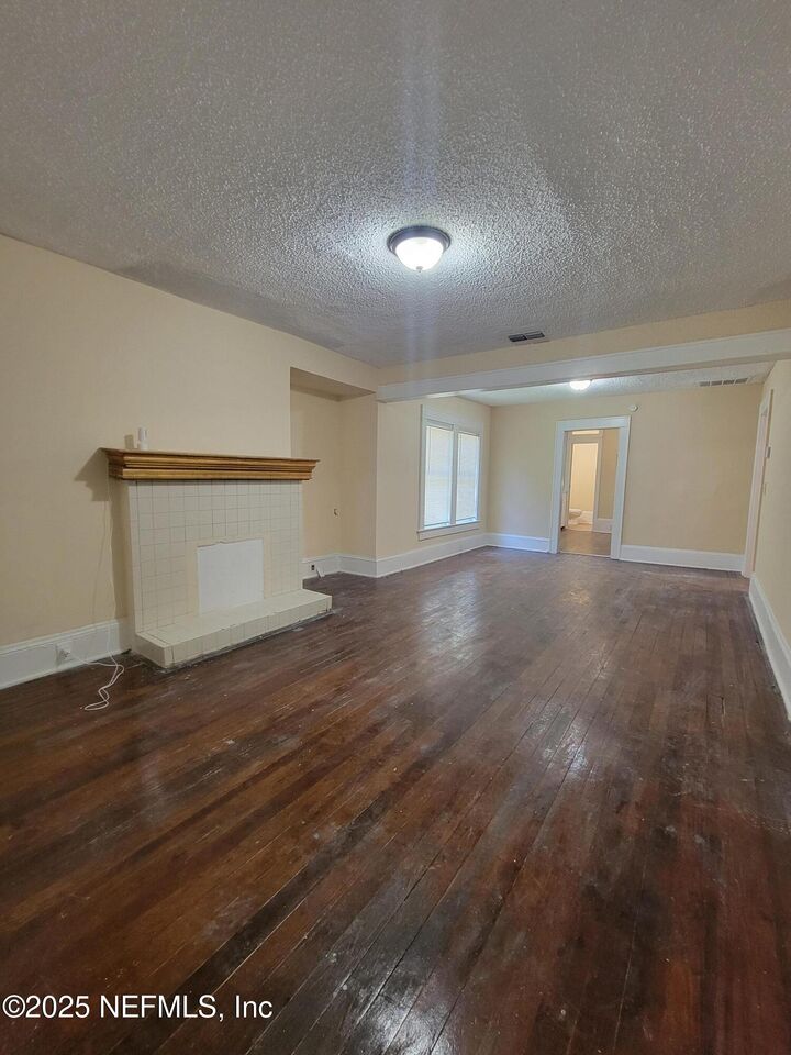 Property Photo: 3842 Boulevard FL 32206