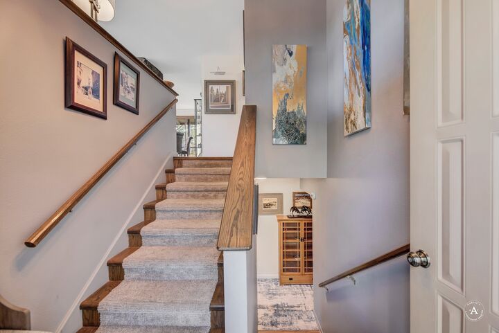 Property Photo:  2511 South Ridge Drive  MT 59601 