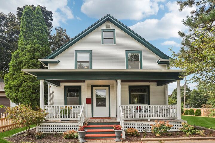 3000 Alabama Avenue S  Saint Louis Park MN 55416 photo