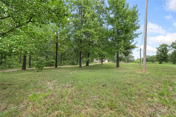 660 Labrador Lane  Western Grove AR 72685 photo