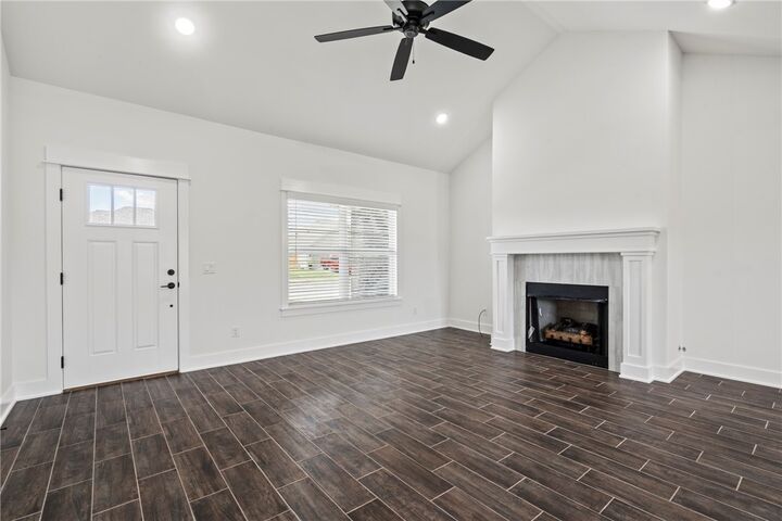 Property Photo: 158 N Banner Avenue AR 72730