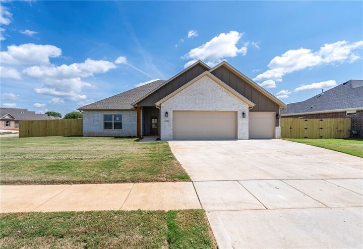 170 N Banner Avenue  Farmington AR 72730 photo