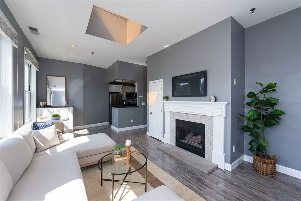 Property Photo: 80 Wingate Street 4F MA 01832