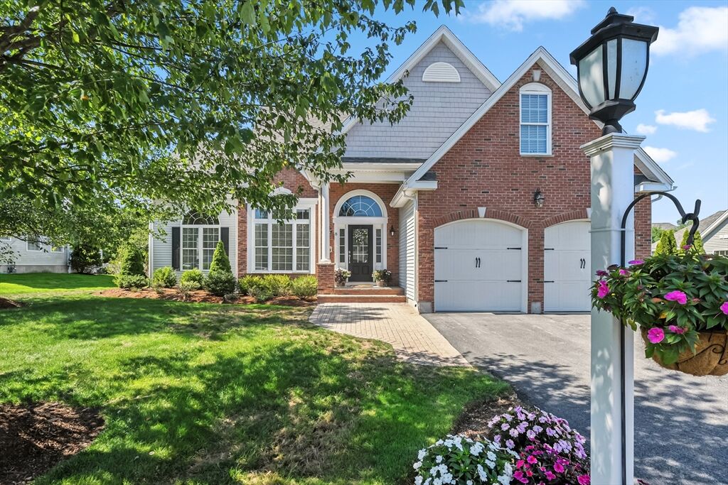 Property Photo:  8 Kerri Ann Circle  MA 01844 