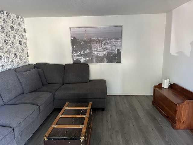 Property Photo:  1915 18 Avenue N Unit #35  AB T1H 4V6 