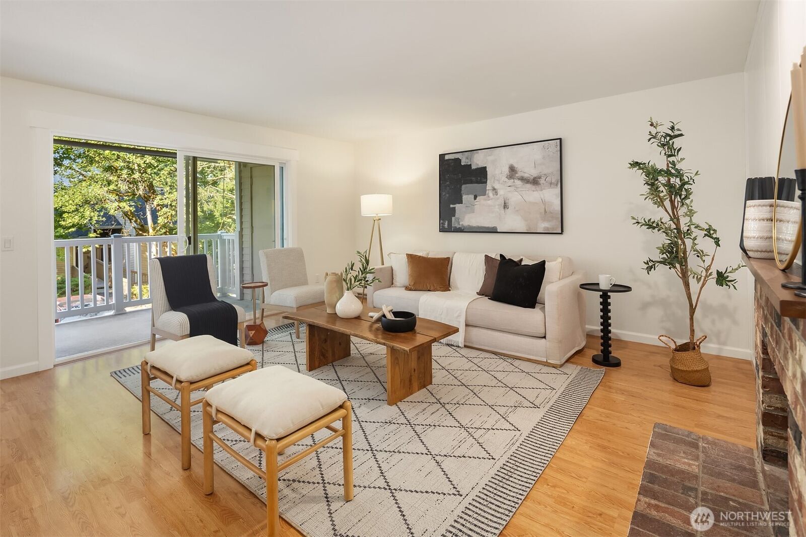 Property Photo: 8652 164th Avenue NE C109 WA 98052