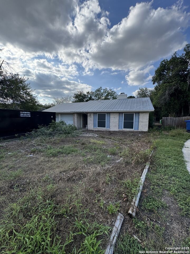 Property Photo: 14111 Exmoor TX 78217
