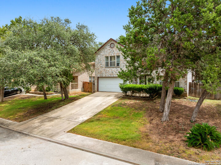 Property Photo: 4710 Irish Oak TX 78247